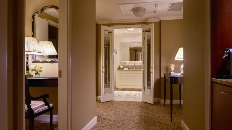 <b>InterContinental Dublin Suite</b>. Images powered by <a href="https://www.leonardoworldwide.com/" title="Leonardo Worldwide" target="_blank">Leonardo</a>.
