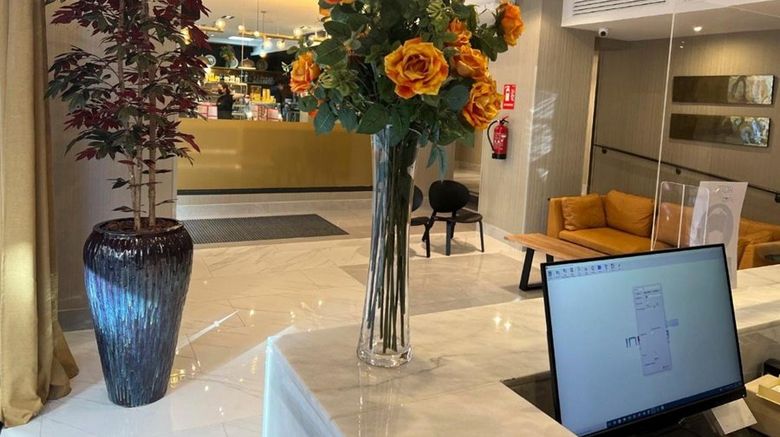 <b>Avenida Gran Via Lobby</b>. Images powered by <a href="https://leonardo.com/" title="Leonardo Worldwide" target="_blank">Leonardo</a>.