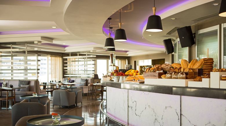 <b>Renaissance Izmir Hotel Restaurant</b>. Images powered by <a href="https://www.leonardoworldwide.com/" title="Leonardo Worldwide" target="_blank">Leonardo</a>.