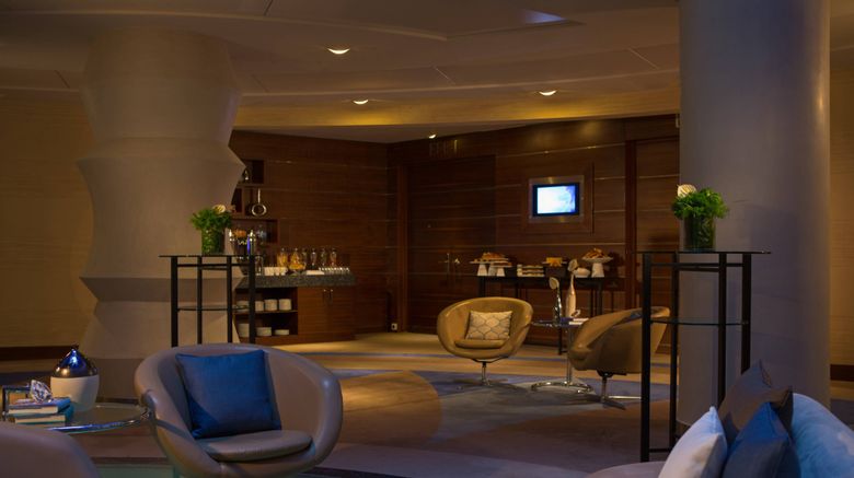 <b>Renaissance Izmir Hotel Meeting</b>. Images powered by <a href="https://www.leonardoworldwide.com/" title="Leonardo Worldwide" target="_blank">Leonardo</a>.