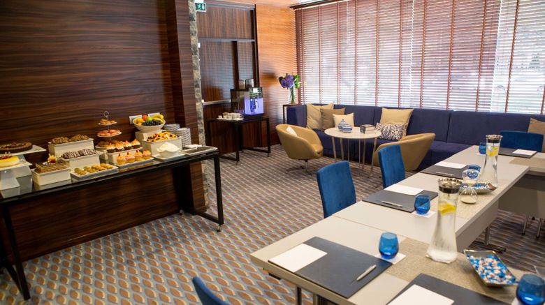 <b>Renaissance Izmir Hotel Meeting</b>. Images powered by <a href="https://www.leonardoworldwide.com/" title="Leonardo Worldwide" target="_blank">Leonardo</a>.