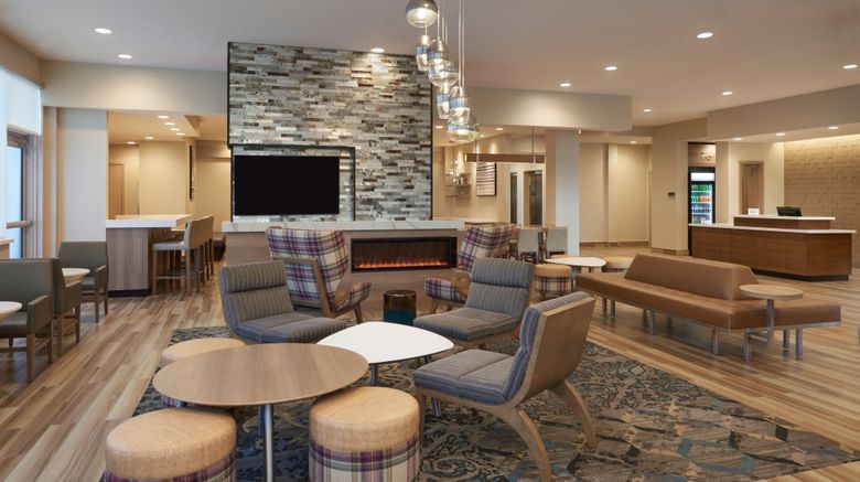 <b>Residence Inn Toronto Mississauga SW Lobby</b>. Images powered by <a href="https://www.leonardoworldwide.com/" title="Leonardo Worldwide" target="_blank">Leonardo</a>.