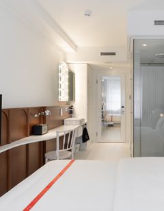 Ruby Mimi Zurich