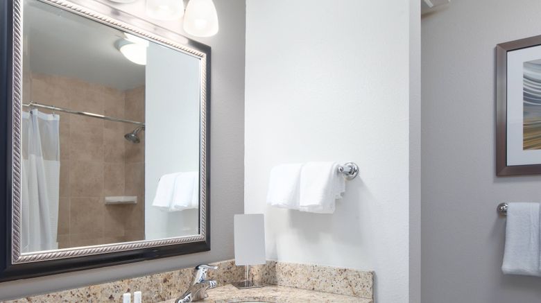 <b>Courtyard by Marriott Corpus Christi Room</b>. Images powered by <a href="https://www.leonardoworldwide.com/" title="Leonardo Worldwide" target="_blank">Leonardo</a>.