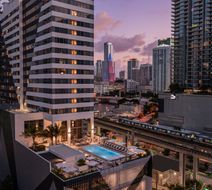 Element Miami Downtown Exterior