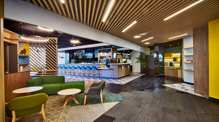 Holiday Inn Clermont-Ferrand Centre Lobby