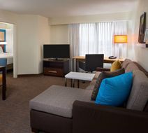 Residence Inn Toronto Airport Room