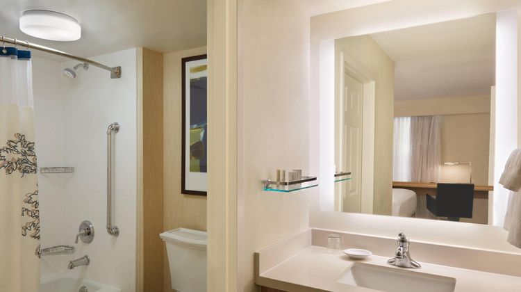 Residence Inn Toronto Airport Room