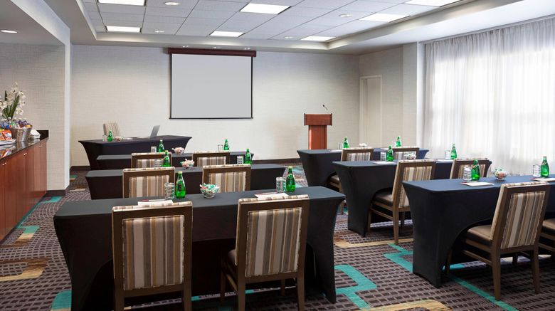 <b>Residence Inn Toronto Airport Meeting</b>. Images powered by <a href="https://www.leonardoworldwide.com/" title="Leonardo Worldwide" target="_blank">Leonardo</a>.
