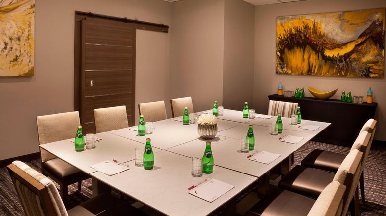 <b>Residence Inn Toronto Airport Meeting</b>. Images powered by <a href="https://www.leonardoworldwide.com/" title="Leonardo Worldwide" target="_blank">Leonardo</a>.