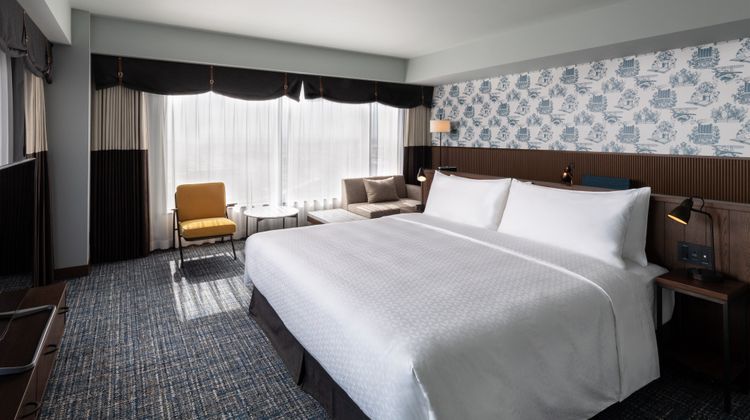 Four Points Nagoya-Chubu Intl Airport Suite