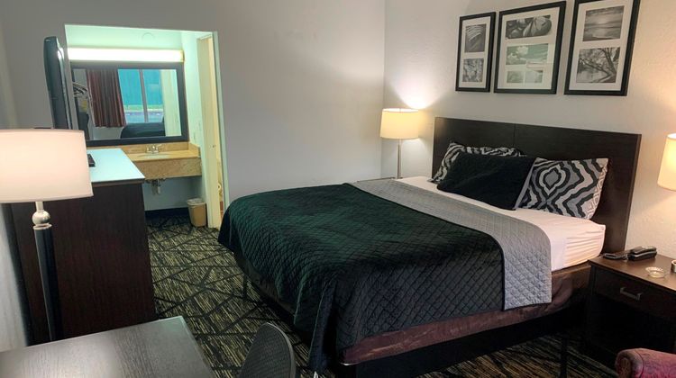 Scottish Inn Room