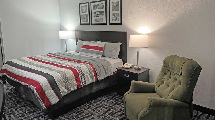 Scottish Inn Room