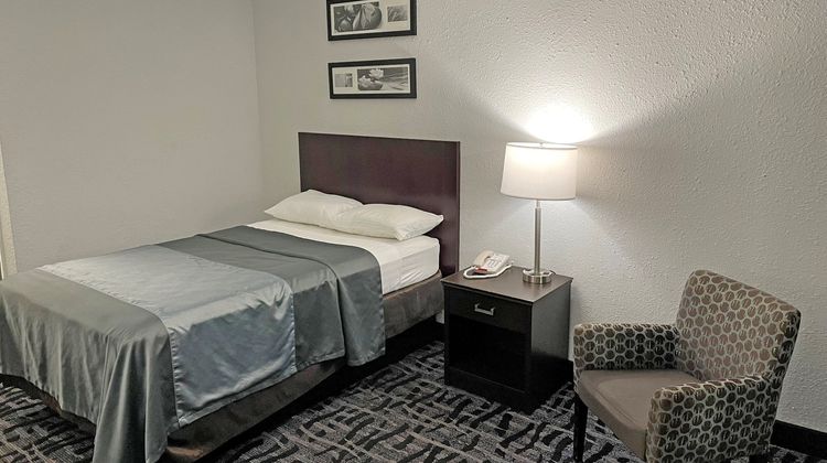 Scottish Inn Room