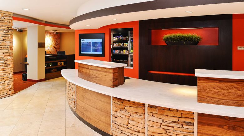 <b>Courtyard Denver Cherry Creek Lobby</b>. Images powered by <a href="https://www.leonardoworldwide.com/" title="Leonardo Worldwide" target="_blank">Leonardo</a>.