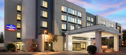 SpringHill Suites Flagstaff Exterior