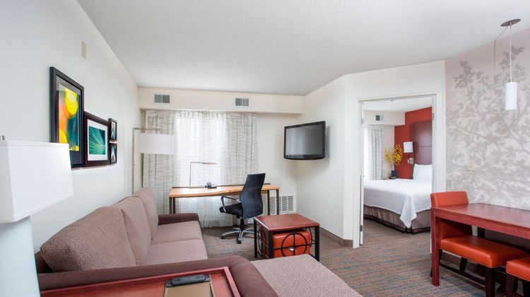 Residence Inn by Marriott Topeka Suite