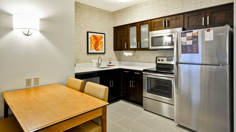 <b>Residence Inn Lexington S/Hamburg Place Suite</b>. Images powered by <a href="https://www.leonardoworldwide.com/" title="Leonardo Worldwide" target="_blank">Leonardo</a>.