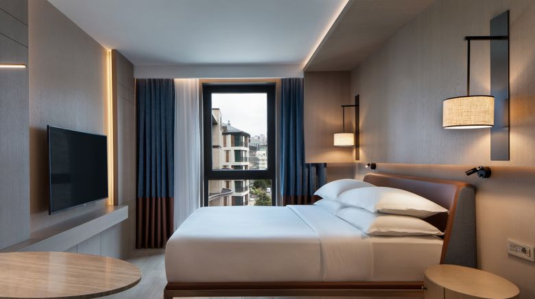 <b>Sheraton Istanbul City Center Suite</b>. Images powered by <a href="https://www.leonardoworldwide.com/" title="Leonardo Worldwide" target="_blank">Leonardo</a>.