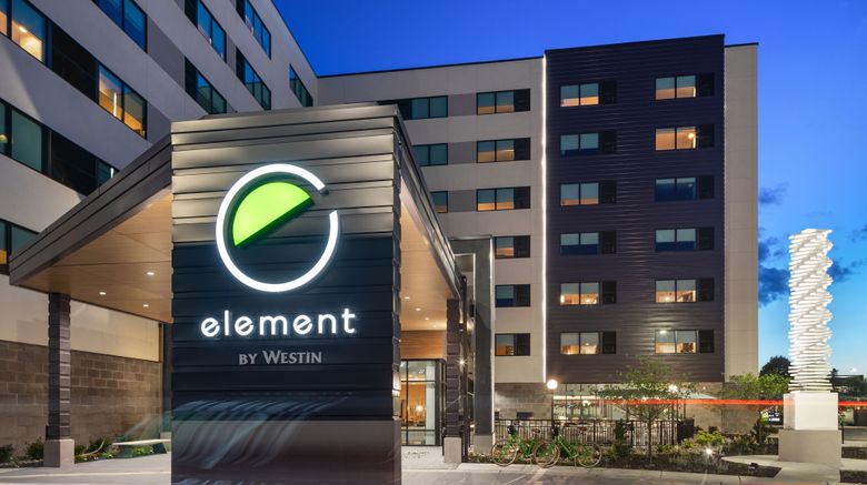 <b>Element Bloomington Mall of America Exterior</b>. Images powered by <a href="https://www.leonardoworldwide.com/" title="Leonardo Worldwide" target="_blank">Leonardo</a>.