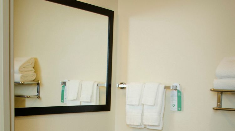 Cobblestone Inn & Suites Soda Springs Room