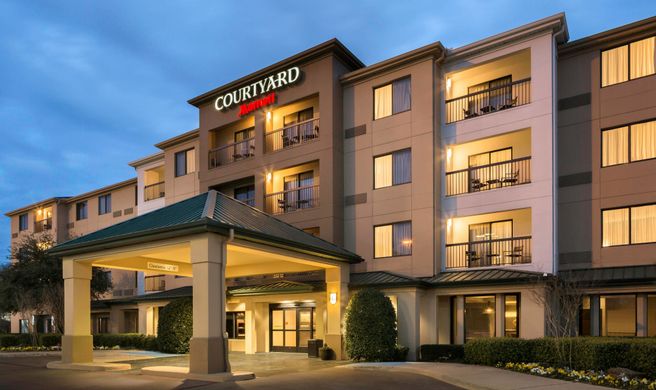 Courtyard Dallas Mesquite Exterior