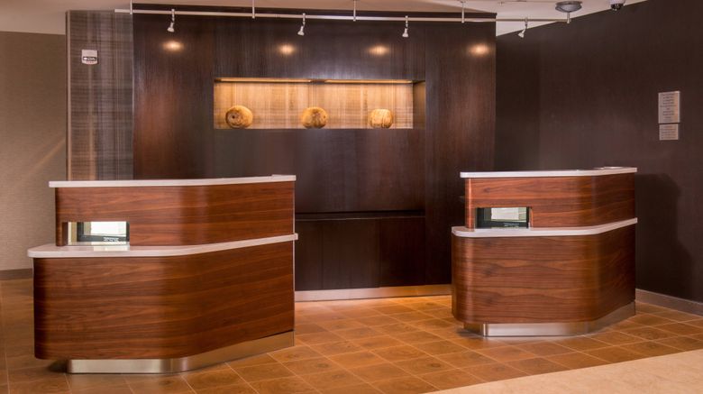 <b>Courtyard Hershey Chocolate Avenue Lobby</b>. Images powered by <a href="https://www.leonardoworldwide.com/" title="Leonardo Worldwide" target="_blank">Leonardo</a>.