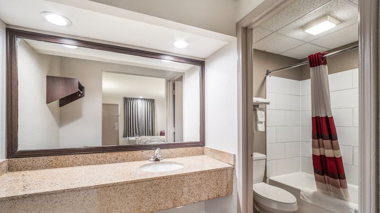 <b>Red Roof Inn Sumter Room</b>. Images powered by <a href="https://www.leonardoworldwide.com/" title="Leonardo Worldwide" target="_blank">Leonardo</a>.