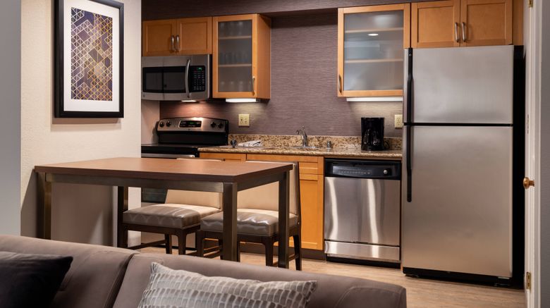 <b>Residence Inn Las Vegas Convention Ctr Suite</b>. Images powered by <a href="https://www.leonardoworldwide.com/" title="Leonardo Worldwide" target="_blank">Leonardo</a>.