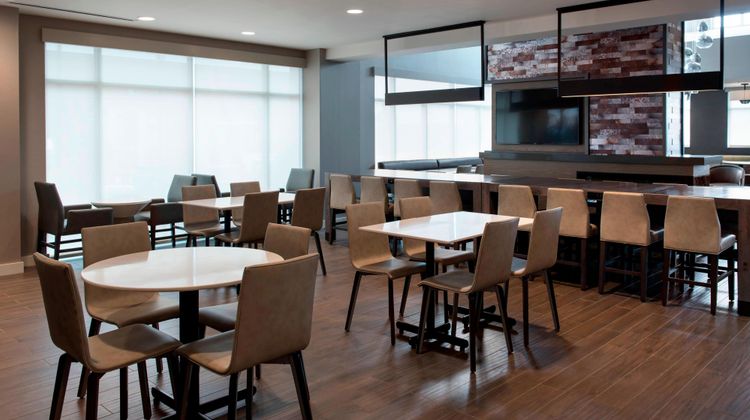 Residence Inn by Marriott Lancaster Restaurant