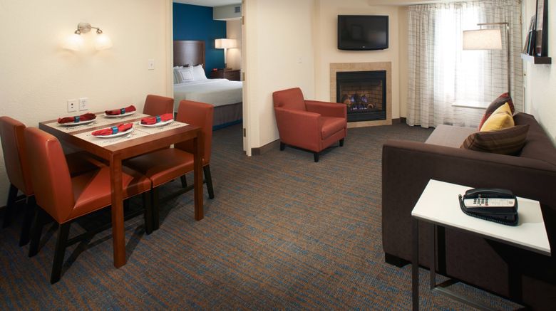<b>Residence Inn by Marriott Saginaw Room</b>. Images powered by <a href="https://www.leonardoworldwide.com/" title="Leonardo Worldwide" target="_blank">Leonardo</a>.