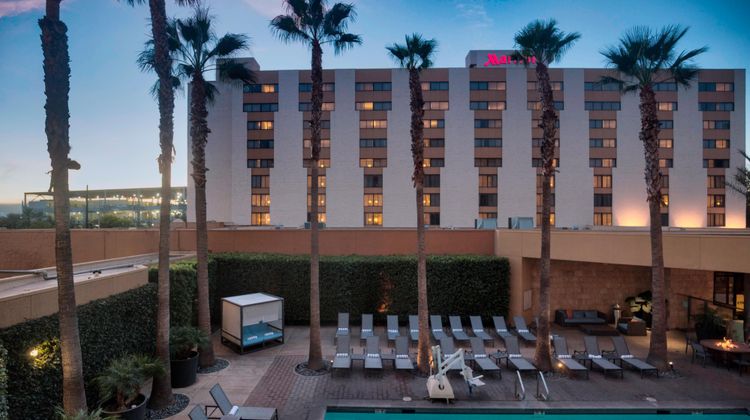 Los Angeles Marriott Burbank Airport Room
