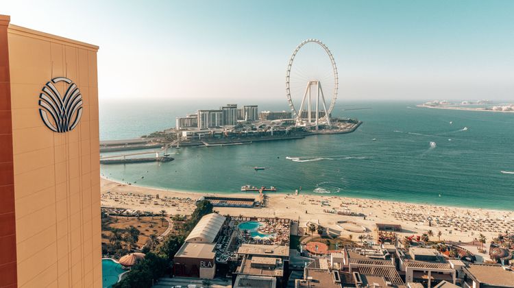 Amwaj Rotana Exterior