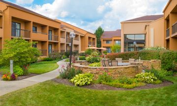 Courtyard Chicago Deerfield