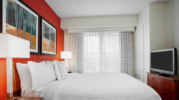 Residence Inn Chicago Schaumburg Suite