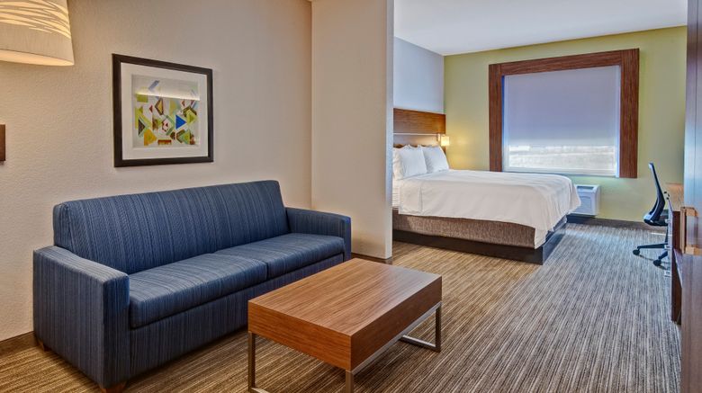 <b>Holiday Inn Express & Suites Clarksville Suite</b>. Images powered by <a href="https://www.leonardoworldwide.com/" title="Leonardo Worldwide" target="_blank">Leonardo</a>.