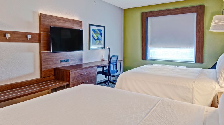 <b>Holiday Inn Express & Suites Clarksville Room</b>. Images powered by <a href="https://www.leonardoworldwide.com/" title="Leonardo Worldwide" target="_blank">Leonardo</a>.