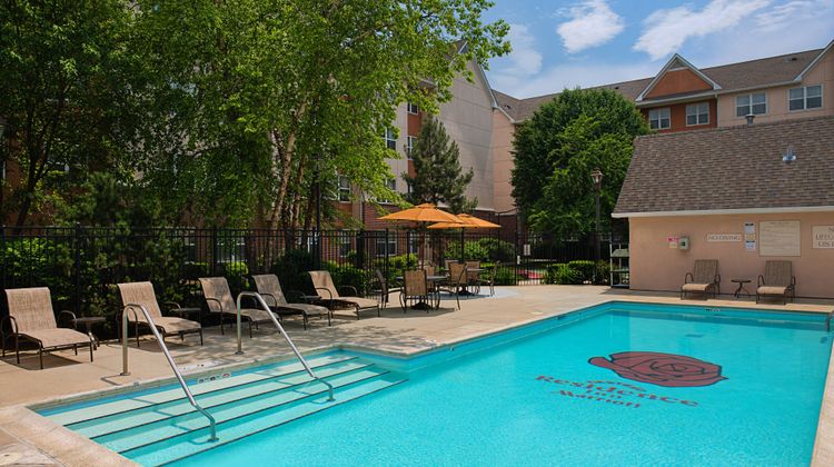 Residence Inn Chicago O'Hare Pool