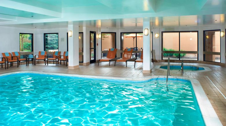 <b>Courtyard Cleveland Airport North Pool</b>. Images powered by <a href="https://www.leonardoworldwide.com/" title="Leonardo Worldwide" target="_blank">Leonardo</a>.
