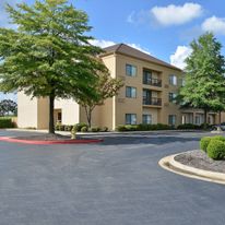 Courtyard Bentonville