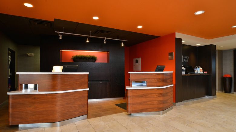 <b>Courtyard Bentonville Lobby</b>. Images powered by <a href="https://www.leonardoworldwide.com/" title="Leonardo Worldwide" target="_blank">Leonardo</a>.