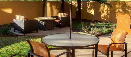 Courtyard Bentonville Exterior