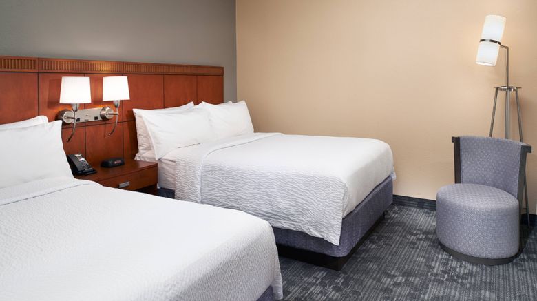 <b>Courtyard by Marriott Columbus Dublin Suite</b>. Images powered by <a href="https://www.leonardoworldwide.com/" title="Leonardo Worldwide" target="_blank">Leonardo</a>.
