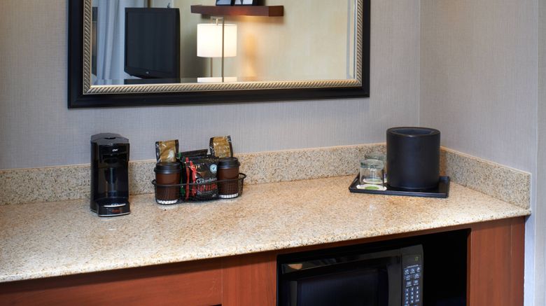 <b>Courtyard by Marriott Columbus Dublin Suite</b>. Images powered by <a href="https://www.leonardoworldwide.com/" title="Leonardo Worldwide" target="_blank">Leonardo</a>.