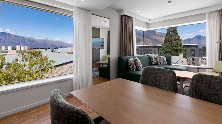 voco Queenstown Suite