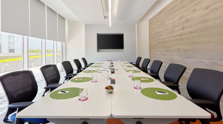 <b>Aloft Queretaro Meeting</b>. Images powered by <a href="https://www.leonardoworldwide.com/" title="Leonardo Worldwide" target="_blank">Leonardo</a>.