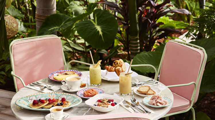 Tropical Hotel Restaurant