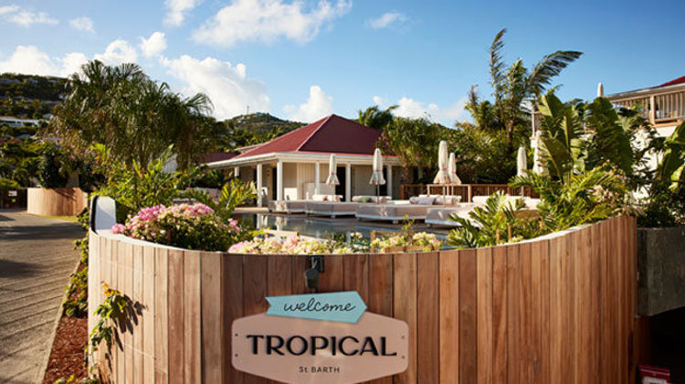 Tropical Hotel Exterior