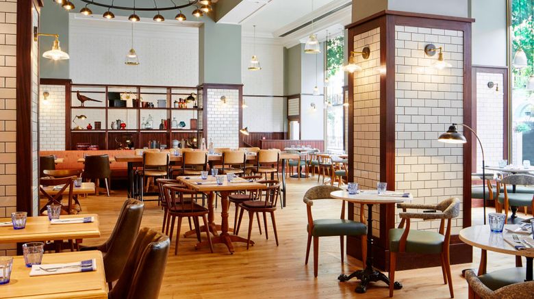 <b>London Marriott Hotel Marble Arch Restaurant</b>. Images powered by <a href="https://www.leonardoworldwide.com/" title="Leonardo Worldwide" target="_blank">Leonardo</a>.