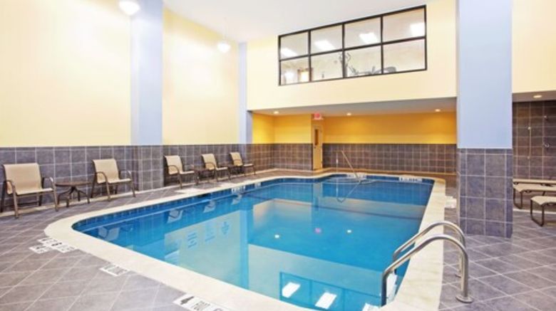 <b>Holiday Inn Express Niagara Falls Pool</b>. Images powered by <a href="https://www.leonardoworldwide.com/" title="Leonardo Worldwide" target="_blank">Leonardo</a>.